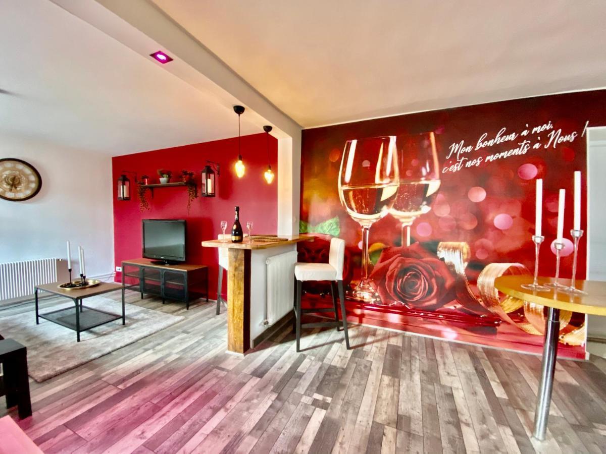 Évreux Suite Avec Jacuzzi Et Sauna Privee מראה חיצוני תמונה